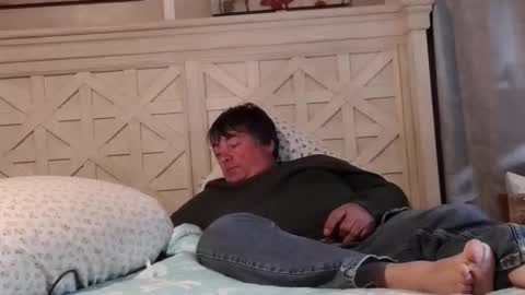 Snapshot of wldlife chatting on 11-12-25, 02:12 wldlife online show from 11-12-25, 02:12