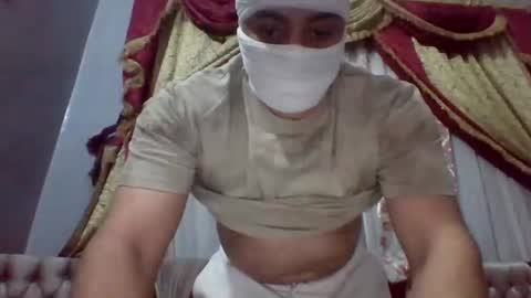 Snapshot of wmw89 chatting on 10-28-25, 05:55 wmw89 online show from 10-28-25, 05:55