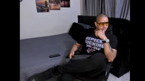 Magnus Dark independent model online show from 06-05-26, 04:30