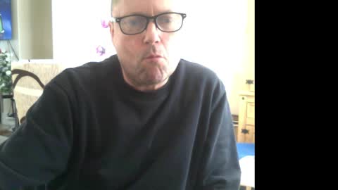 Snapshot of wobble444 chatting on 03-06-25, 11:47 wobble444 online show from 03-06-25, 11:47