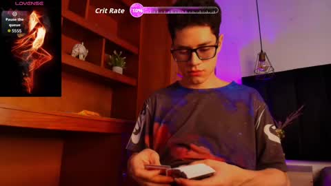  W O L F  online show from 10-03-25, 11:51