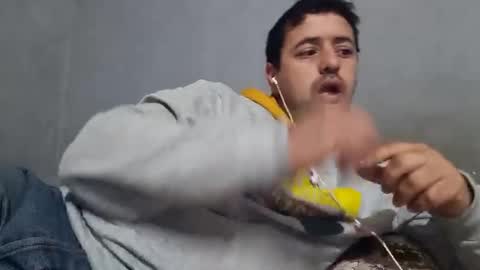 wolf boy online show from 01-20-25, 01:39