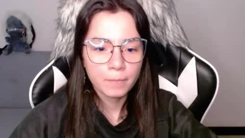 Alex online show from 12-22-25, 02:08