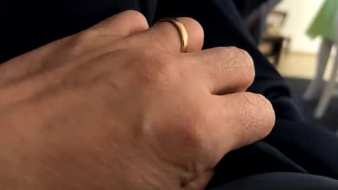 wolfyy1980 online show from 04-07-26, 07:47