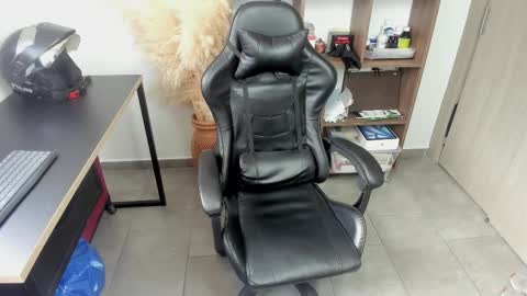 wolker_allan online show from 11-21-25, 06:17