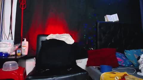 katty dirty online show from 05-18-26, 10:04