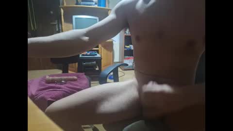 Snapshot of womanizerr69 chatting on 02-17-26, 09:43 womanizerr69 online show from 02-17-26, 09:43