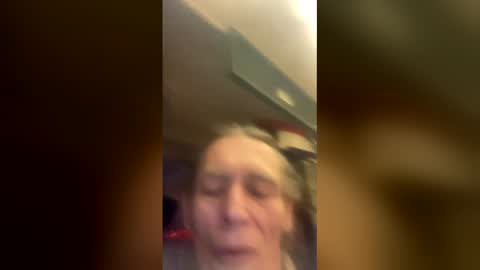 Snapshot of wonderboy3272 chatting on 03-13-26, 10:38 guido online show from 03-13-26, 10:38