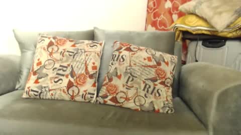 SHENIEL RODRIGUEZ online show from 12-26-24, 07:24