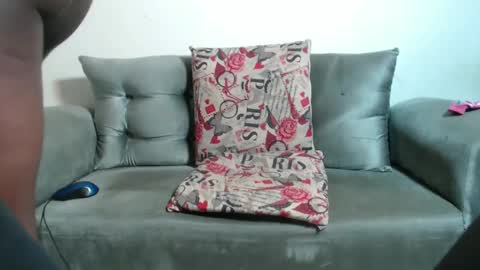 SHENIEL RODRIGUEZ online show from 02-06-25, 08:50