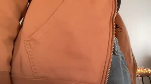 Snapshot of wonderland_stia chatting on 03-09-25, 03:16 Stia online show from 03-09-25, 03:16