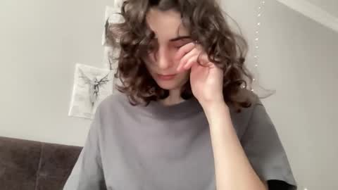 Snapshot of wonderland_stia chatting on 09-10-25, 07:08 Stia online show from 09-10-25, 07:08