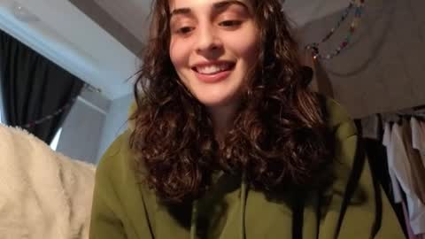 Snapshot of wonderland_stia chatting on 02-28-26, 06:47 Stia online show from 02-28-26, 06:47