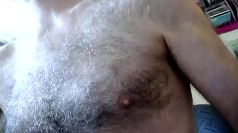 WoodieSays online show from 09-22-25, 04:09