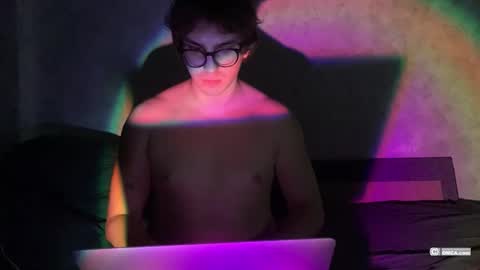 Snapshot of woods_jerk chatting on 10-26-25, 05:08 Mitya online show from 10-26-25, 05:08