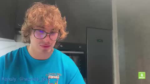 Snapshot of woods_jerk chatting on 02-18-26, 10:06 Mitya online show from 02-18-26, 10:06