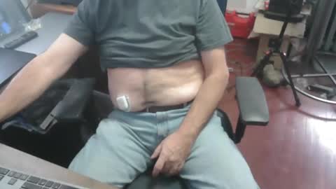 woodworker6473 online show from 01-05-26, 06:33