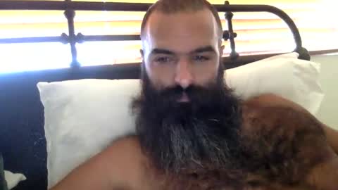 woof_wolf37 online show from 10-20-25, 04:40