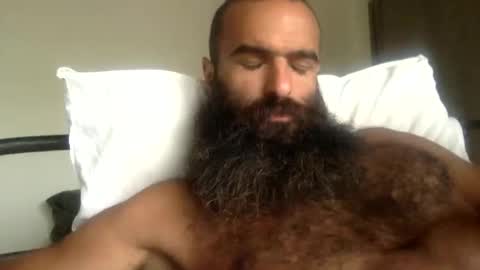 woof_wolf37 online show from 05-02-26, 03:28