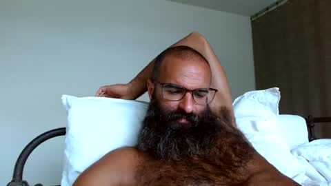 woof_wolf37 online show from 06-24-26, 03:22