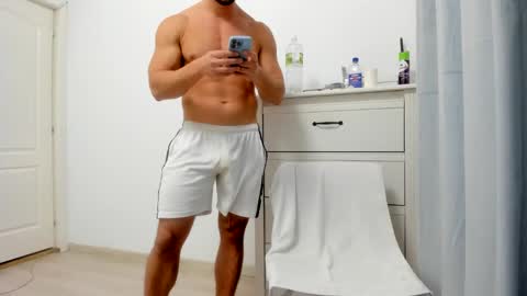 Wolfie online show from 12-09-24, 08:23