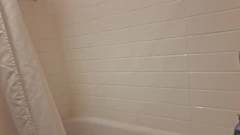 Snapshot of workhardplayharder77 chatting on 03-26-26, 01:33 workhardplayhard online show from 03-26-26, 01:33