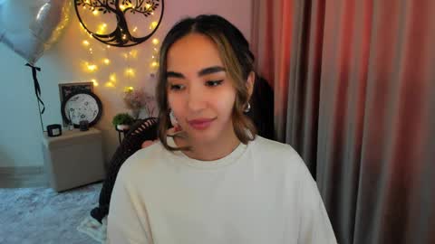 Snapshot of worldofkim chatting on 04-17-26, 06:38 dudetta Kim online show from 04-17-26, 06:38