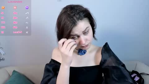 Snapshot of worsh1p_me chatting on 03-08-26, 12:53 worsh1p_me online show from 03-08-26, 12:53