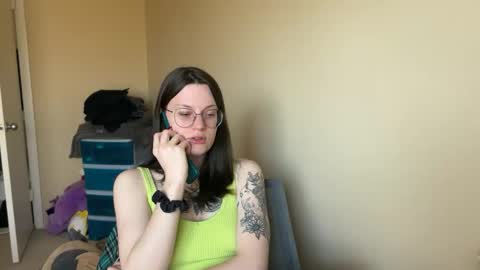 Snapshot of worship_lucina chatting on 02-26-25, 06:43 Lucina online show from 02-26-25, 06:43