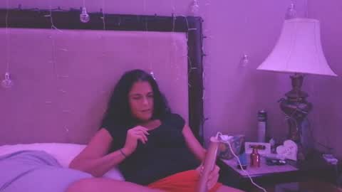 Snapshot of worthdaddy2cum chatting on 07-06-26, 11:07 cum4me online show from 07-06-26, 11:07