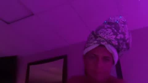 Snapshot of worthdaddy2cum chatting on 07-22-26, 06:38 cum4me online show from 07-22-26, 06:38