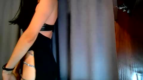 wow_dream_girl_ online show from 09-29-25, 05:18