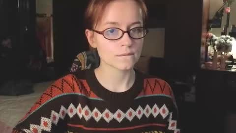 Snapshot of wow_luvng chatting on 03-25-26, 04:24 Rebecy online show from 03-25-26, 04:24