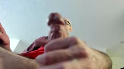 wowsah online show from 11-24-25, 04:51