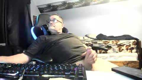 wowsers2022 online show from 04-06-26, 06:03