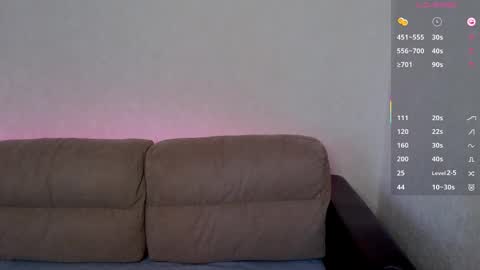 Eva online show from 10-19-25, 02:01