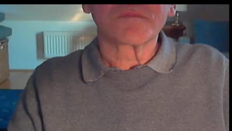 Snapshot of wuki123 chatting on 11-21-25, 03:00 Wuki online show from 11-21-25, 03:00