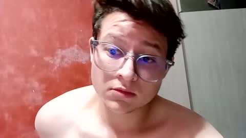 Wylisbertoaa online show from 02-22-26, 07:51