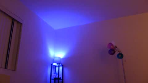 x2kayx2 online show from 02-12-26, 05:57