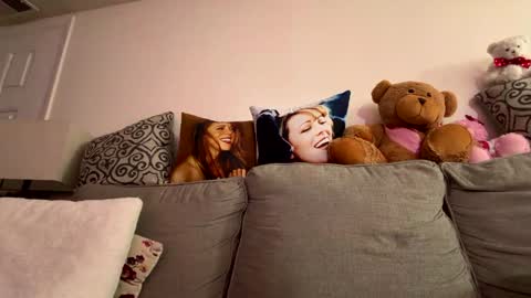 Mariah  online show from 10-21-25, 11:38