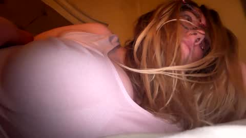 Mariah  online show from 05-03-26, 05:35