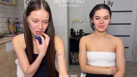 wiwi clap clap cat baby girl online show from 02-04-26, 09:37