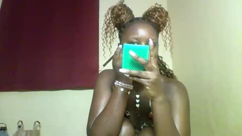 X melanine online show from 02-05-26, 12:32