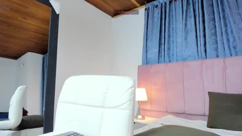 x_milu online show from 01-13-25, 01:13
