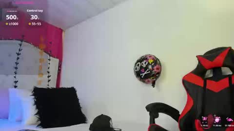 Snapshot of xaandergrey chatting on 10-29-25, 07:37 xaanderGrey online show from 10-29-25, 07:37