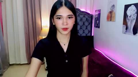 xairah_doux online show from 10-04-25, 04:43