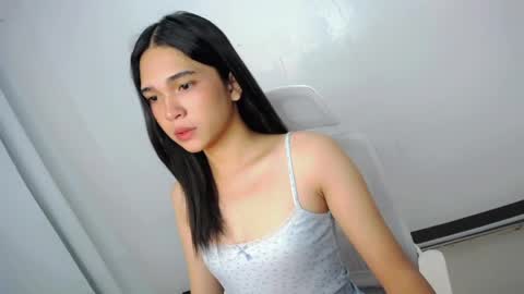 xairah_doux online show from 05-08-26, 12:27