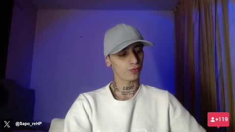 Snapshot of xalejo_max chatting on 10-06-25, 02:20 xalejo_max online show from 10-06-25, 02:20