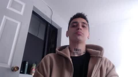 Snapshot of xalejo_max chatting on 11-25-25, 03:12 xalejo_max online show from 11-25-25, 03:12