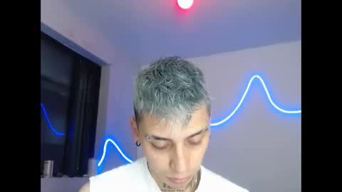 Snapshot of xalejo_max chatting on 02-08-26, 12:19 xalejo_max online show from 02-08-26, 12:19